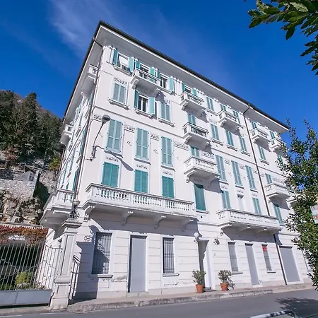 Larius Balcone Apartment *